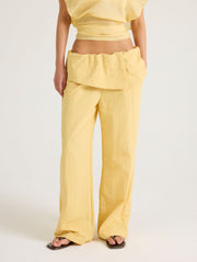 Izzi Pant