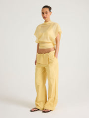 Izzi Pant