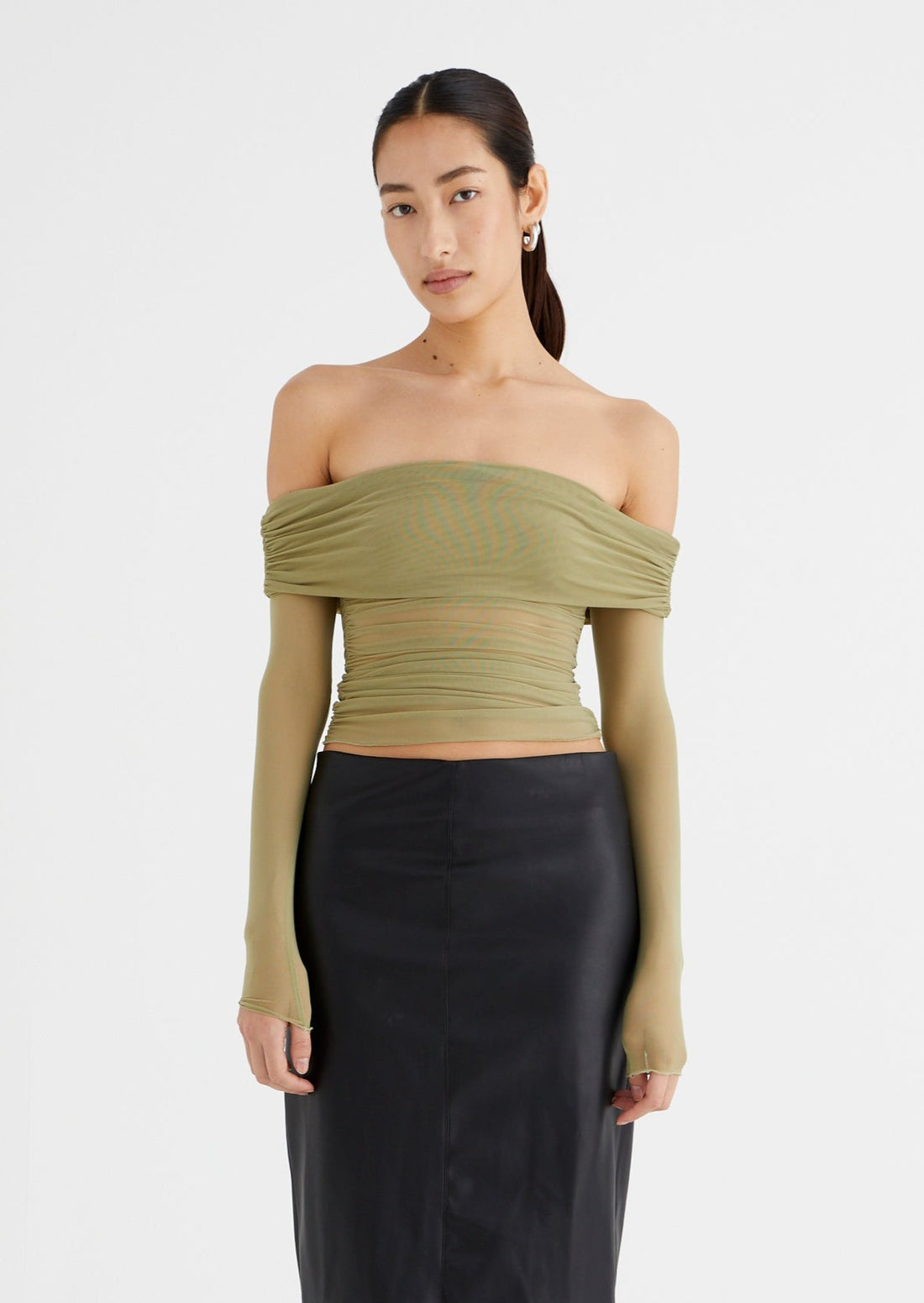 Benni Yasmin Off-Shoulder Maxi Dress main image 0